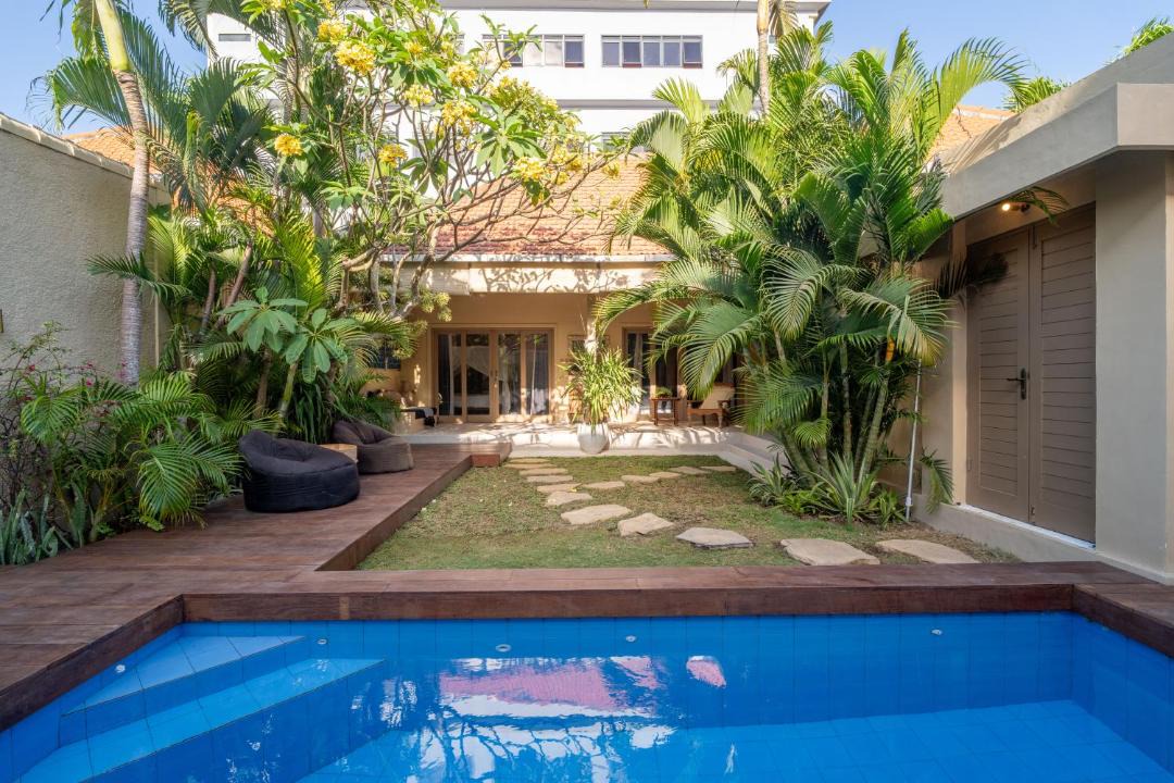 Petitenget Villa | Villa Tengah by Cardinal Villas Real Estate
