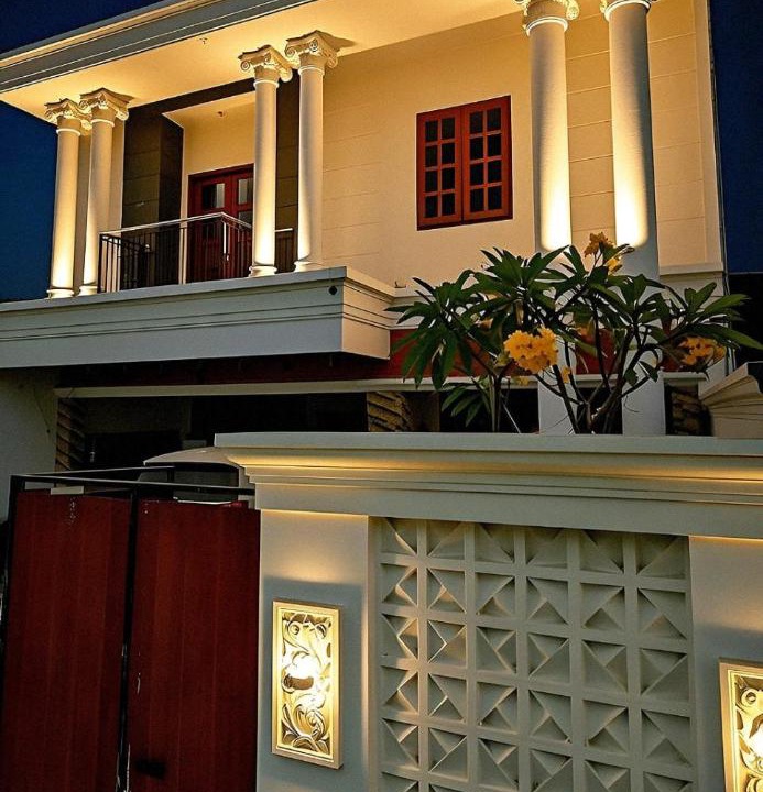 Depok House | Kostel H88