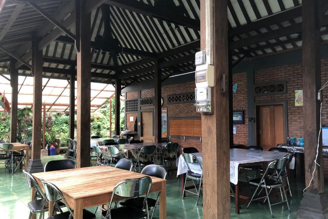 Sagalaherang Hostel | Butterfly Haven