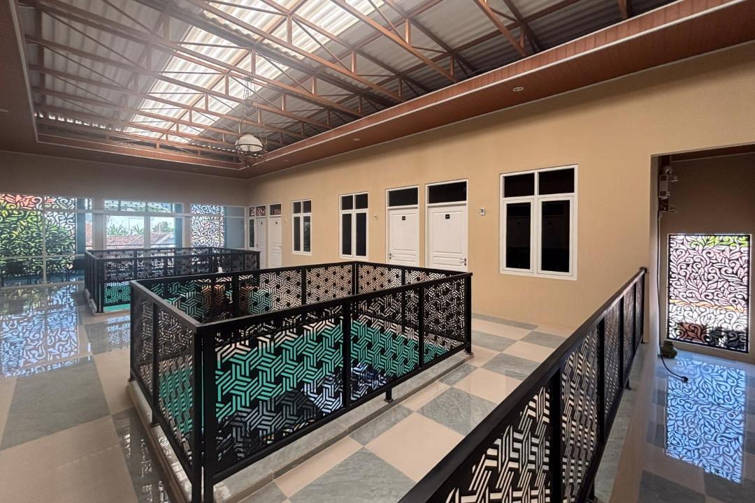 Madiun House | RedDoorz Syariah near PSC Madiun