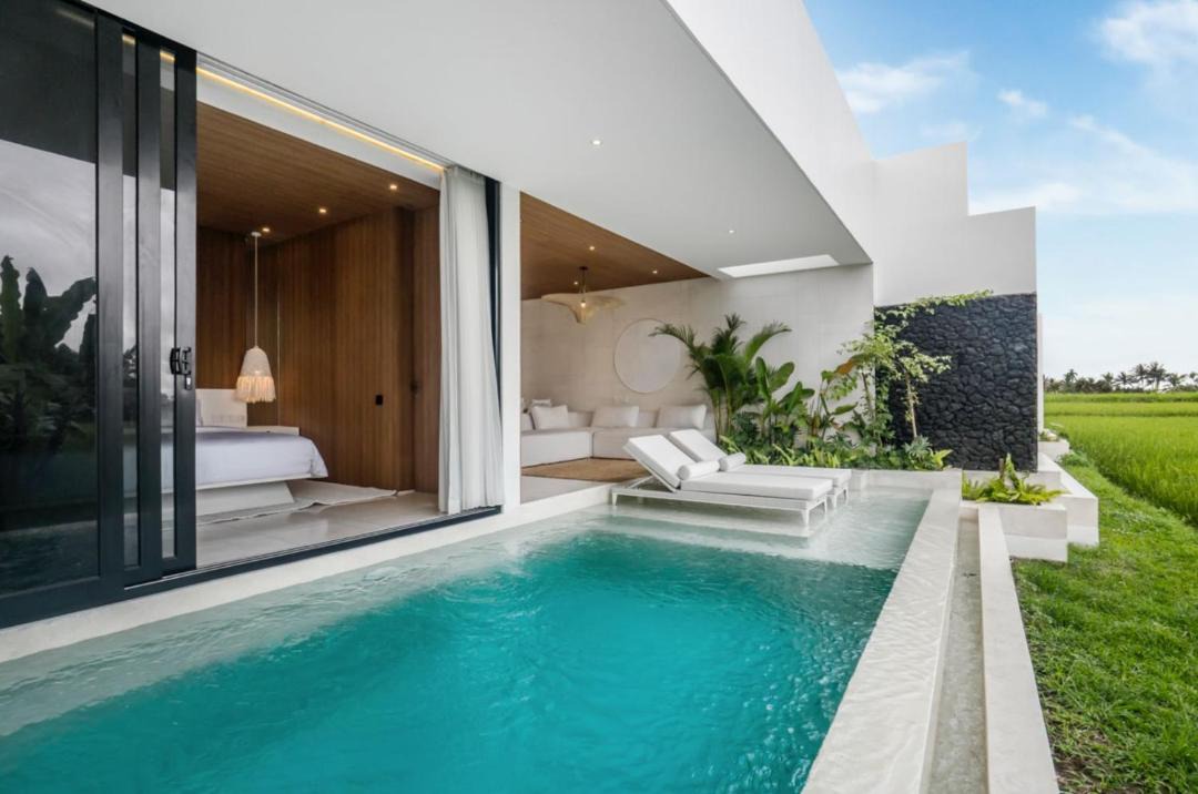 Gianyar Villa | Green Flow Villa 01 - Cozy 1BR Private Pool Escape