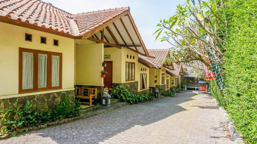 Lembang House | Cemara Asri Guesthouse