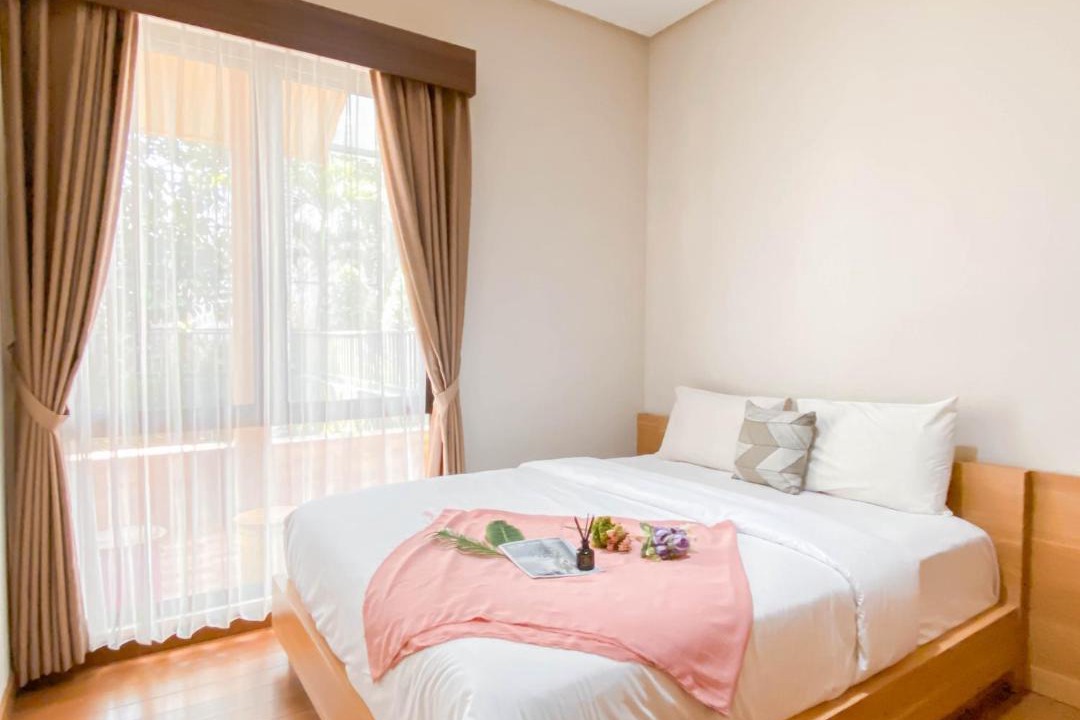 Ciawi Villa | Spacious and Comfy 3BR 6 pax at Vimala Hills Villa By Travelio