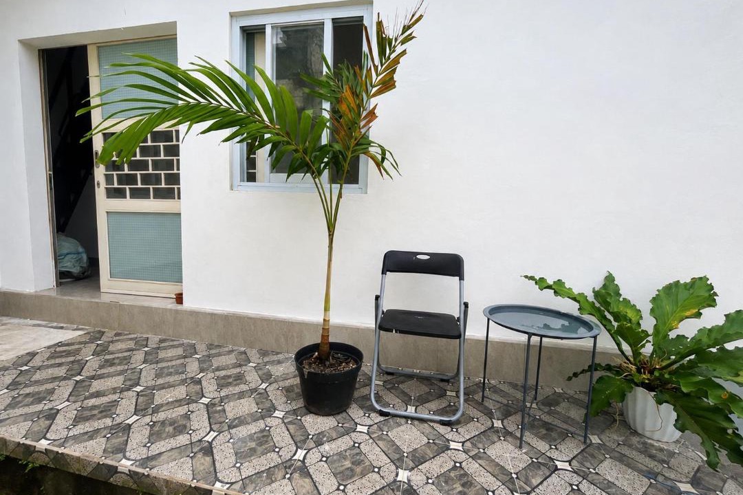 Jimbaran Bay House | Homestay walking distance to beach with share kitchen