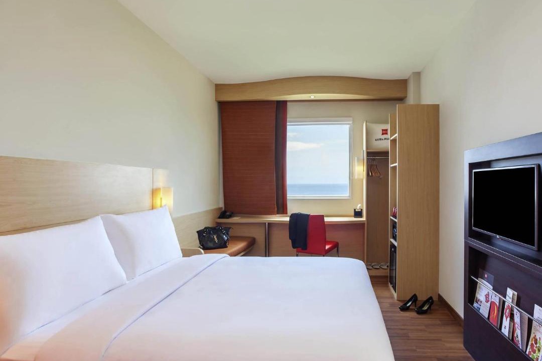 Manado City Centre Hotel | Ibis Manado City Center Boulevard