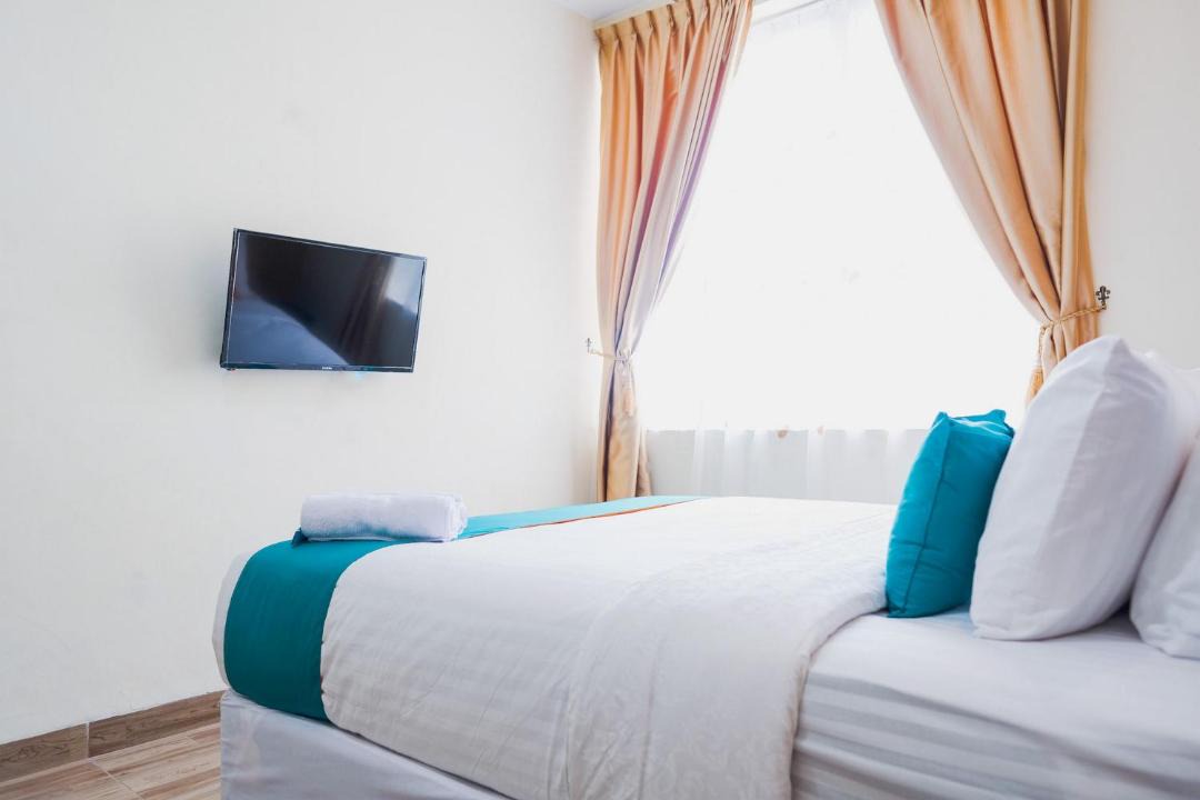 Medan Hotel | Sans Hotel Cemara Asri Medan
