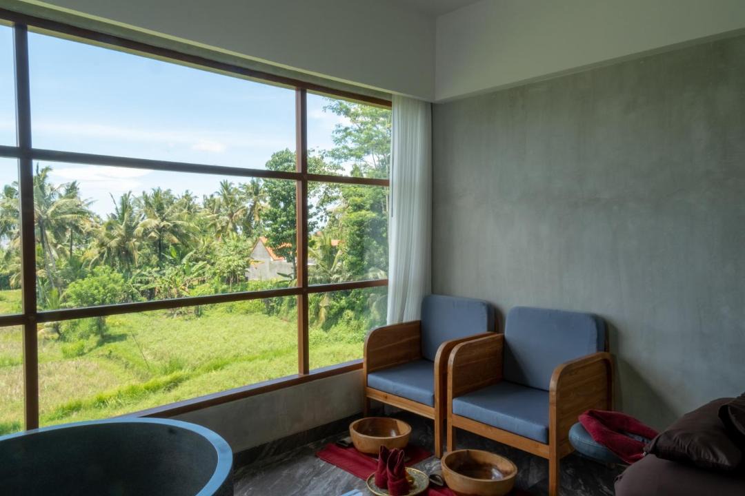 Pejeng Hotel | Emana Akatara