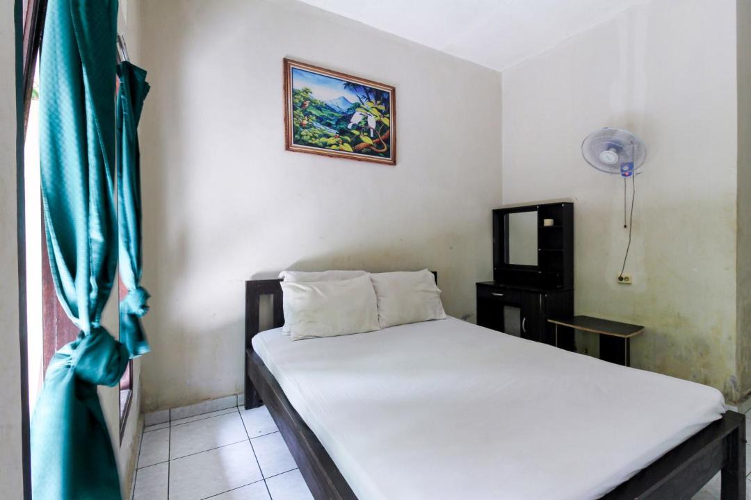 Mengwi Hotel | RedDoorz at Saren Anyar Homestay Lukluk