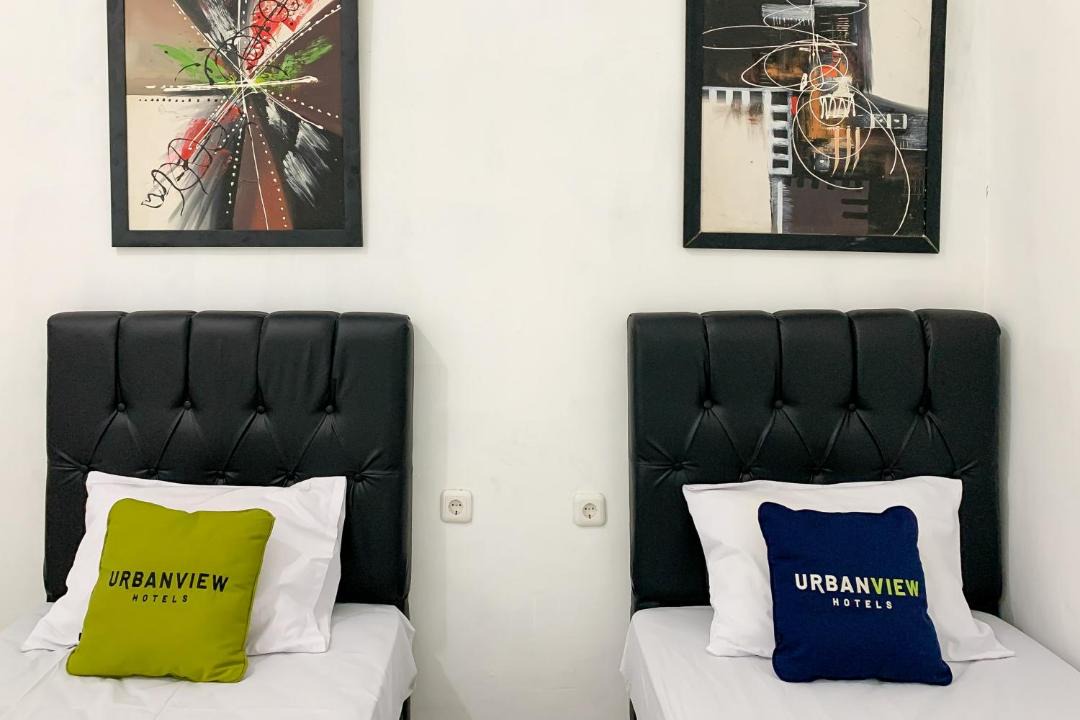 Garut Hotel | Urbanview Hotel Permata Syariah Garut
