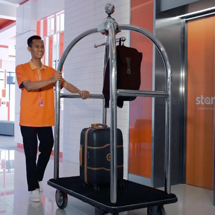 Pagedangan Hotel | Starlet Hotel BSD City