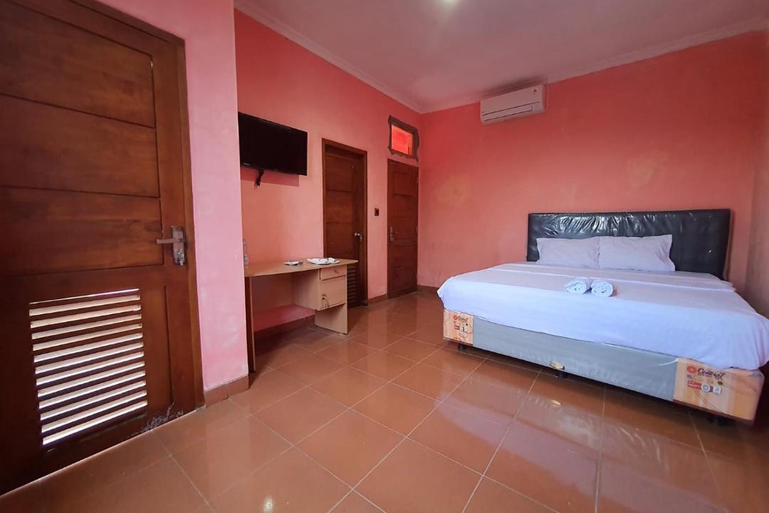 Banaran Hotel | Pakde air cafe and homestay Grabag Magelang Mitra RedDoorz