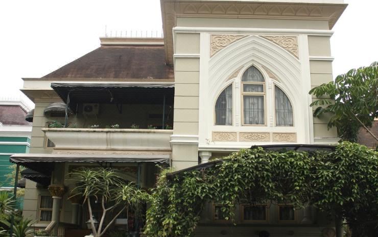 Photo of Buildings in Cipanas