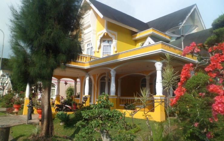 Photo of Buildings in Cipanas