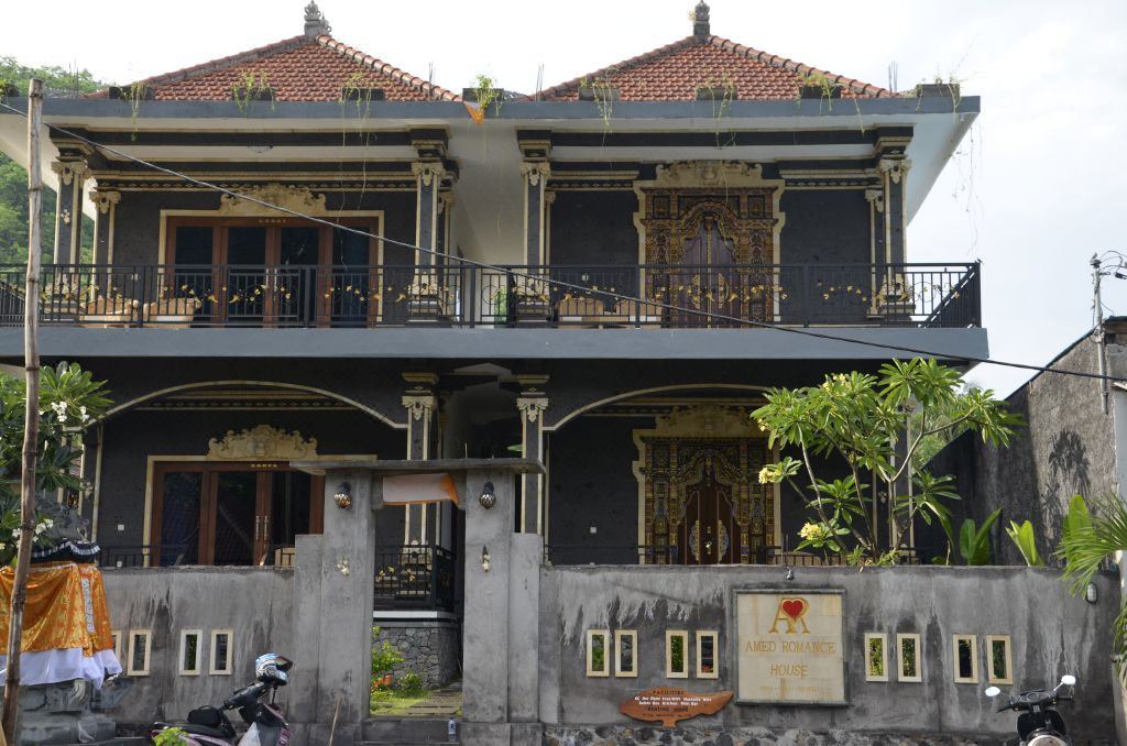 Photo of Buildings in Amed
