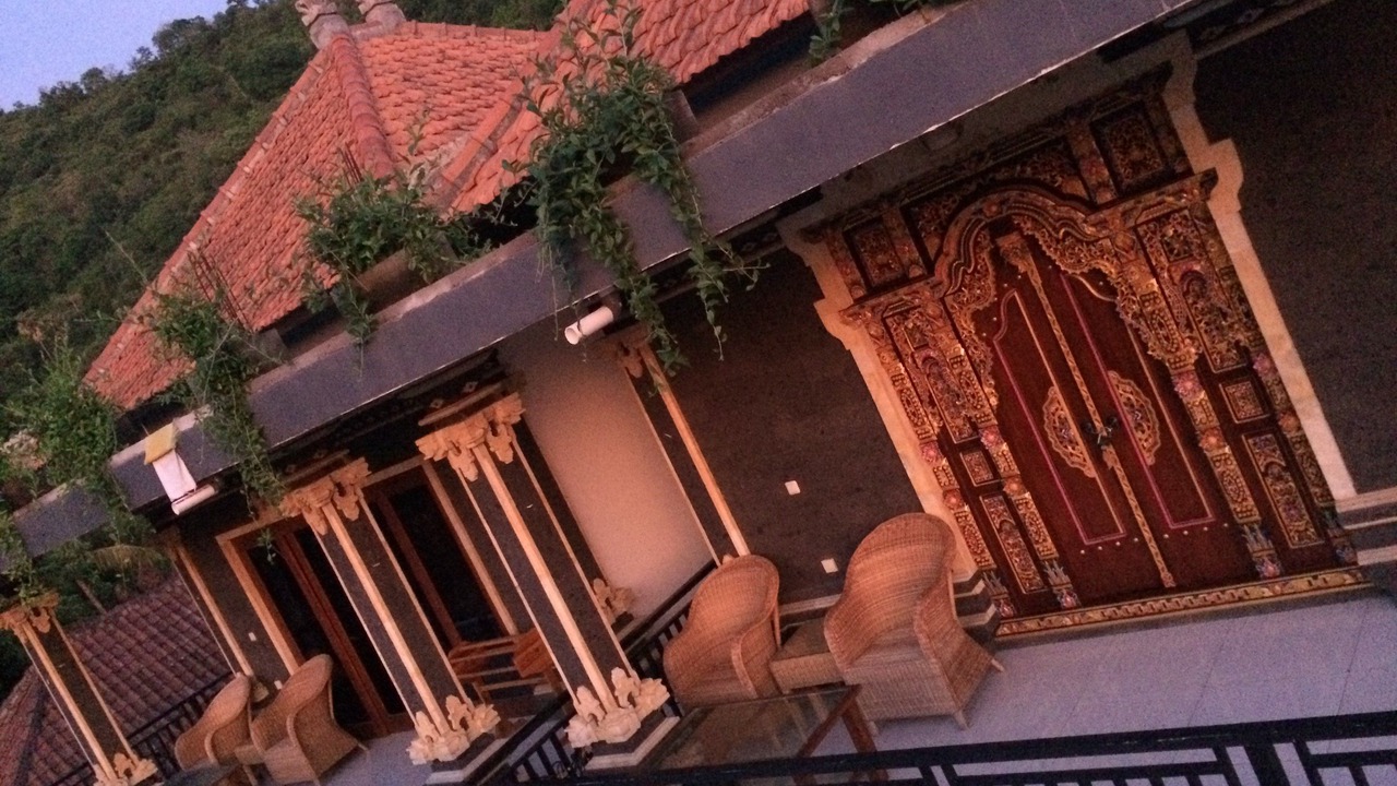 Photo of Buildings in Amed