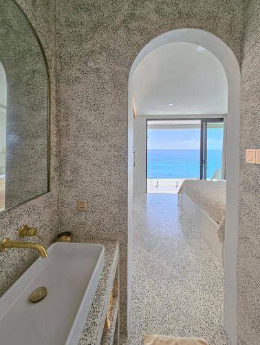 Photo of Bathroom in Pecatu