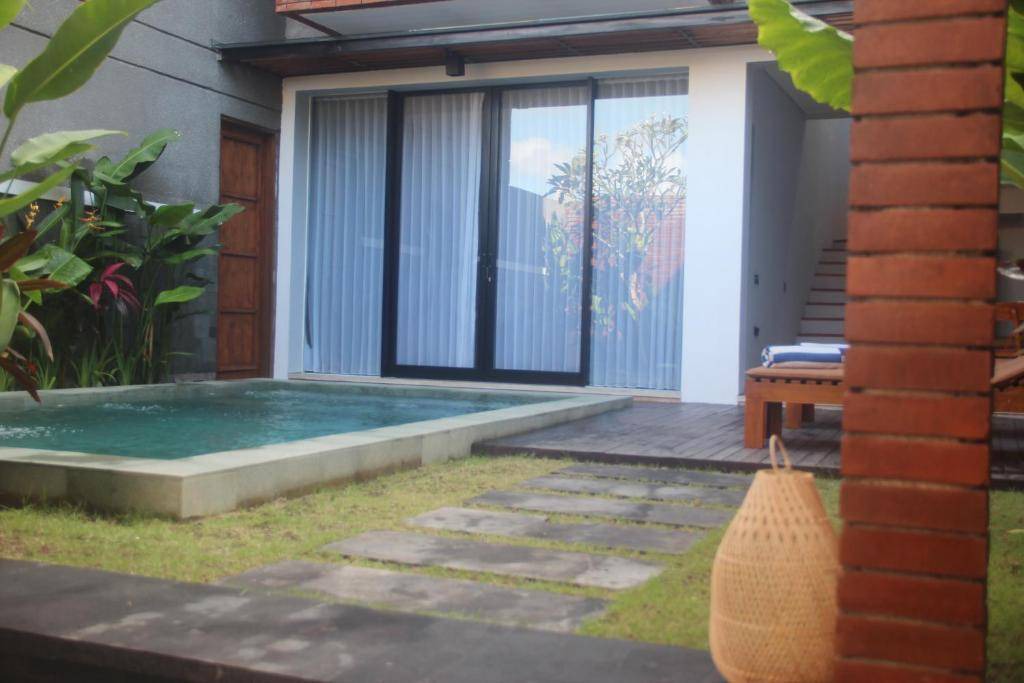 Photo of Others in By Pass Ngurah Rai