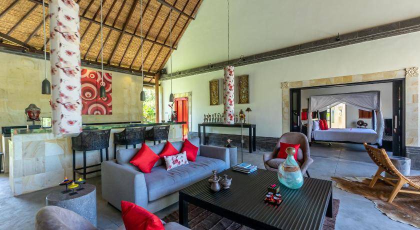 Photo of Livingroom in Sambahan