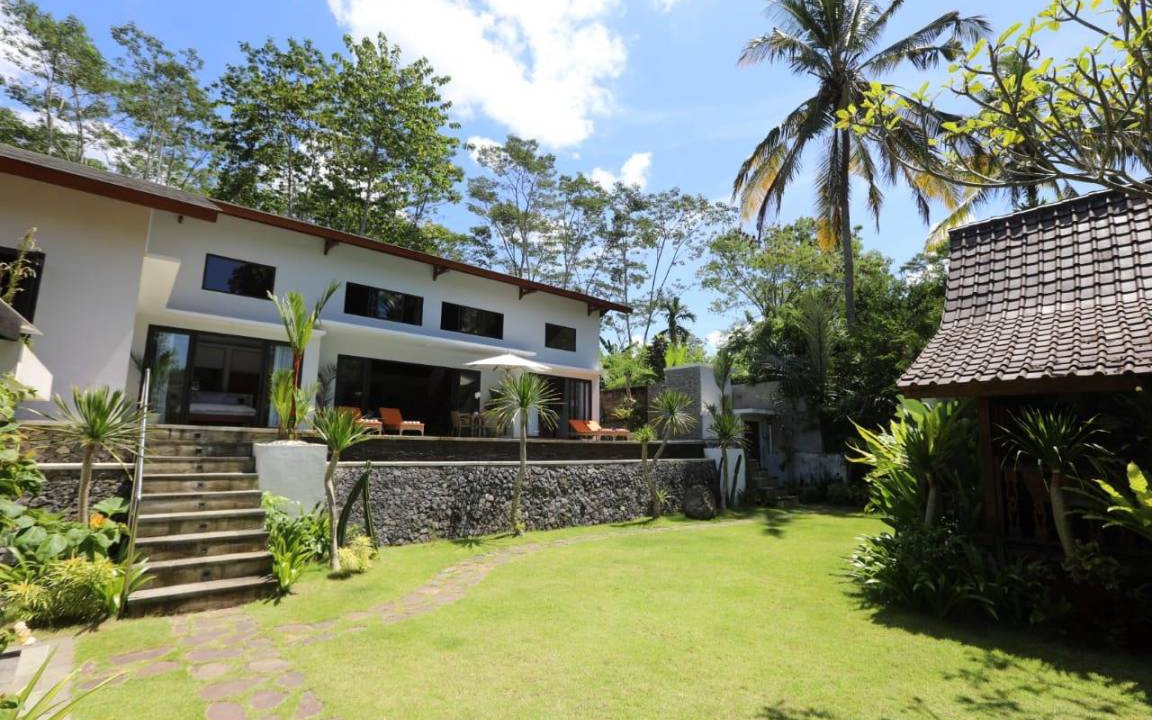Photo of Buildings in Sidemen