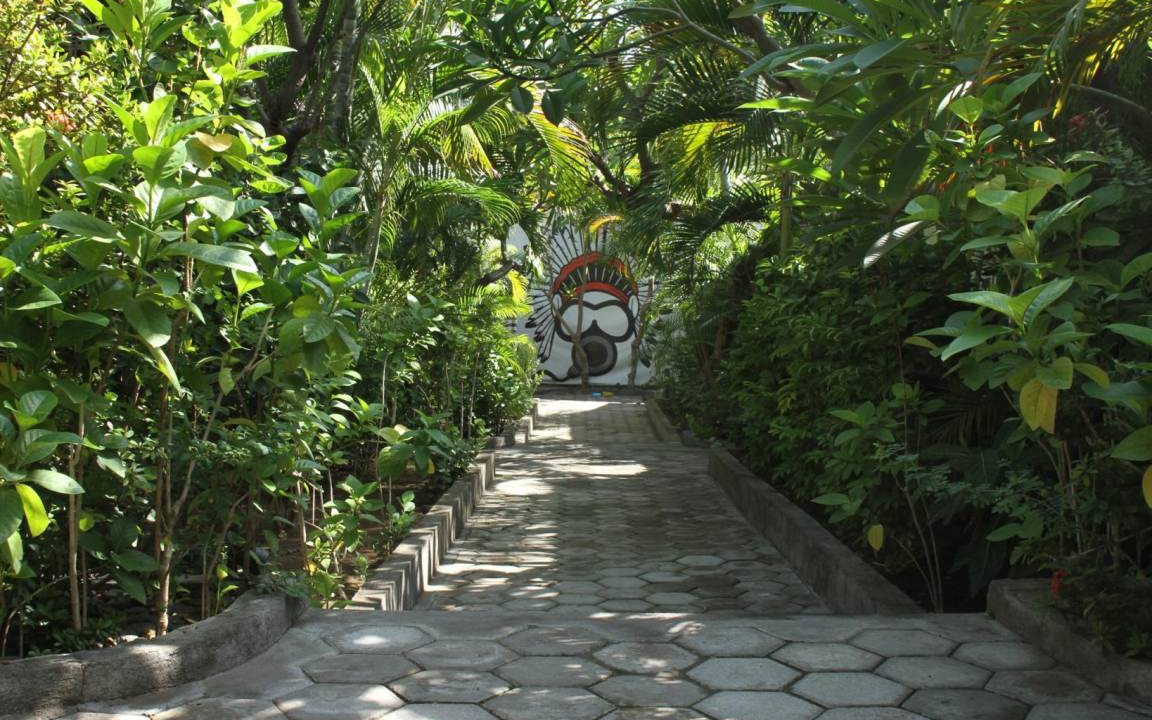 Photo of Others in Tulamben
