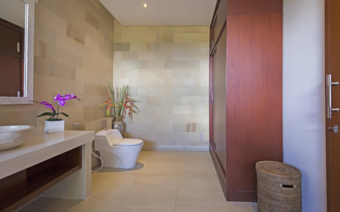 Photo of Bathroom in Sambahan
