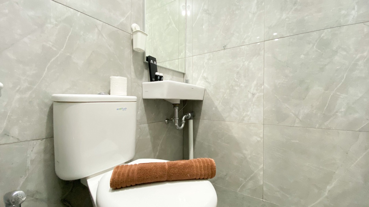 Photo of Bathroom in Bekasi Timur