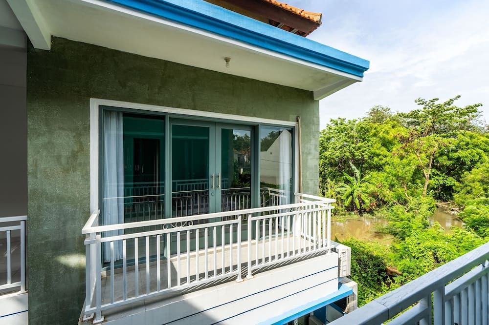 Photo of Outdoor in By Pass Ngurah Rai