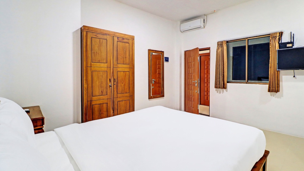 Photo of Bathroom in By Pass Ngurah Rai