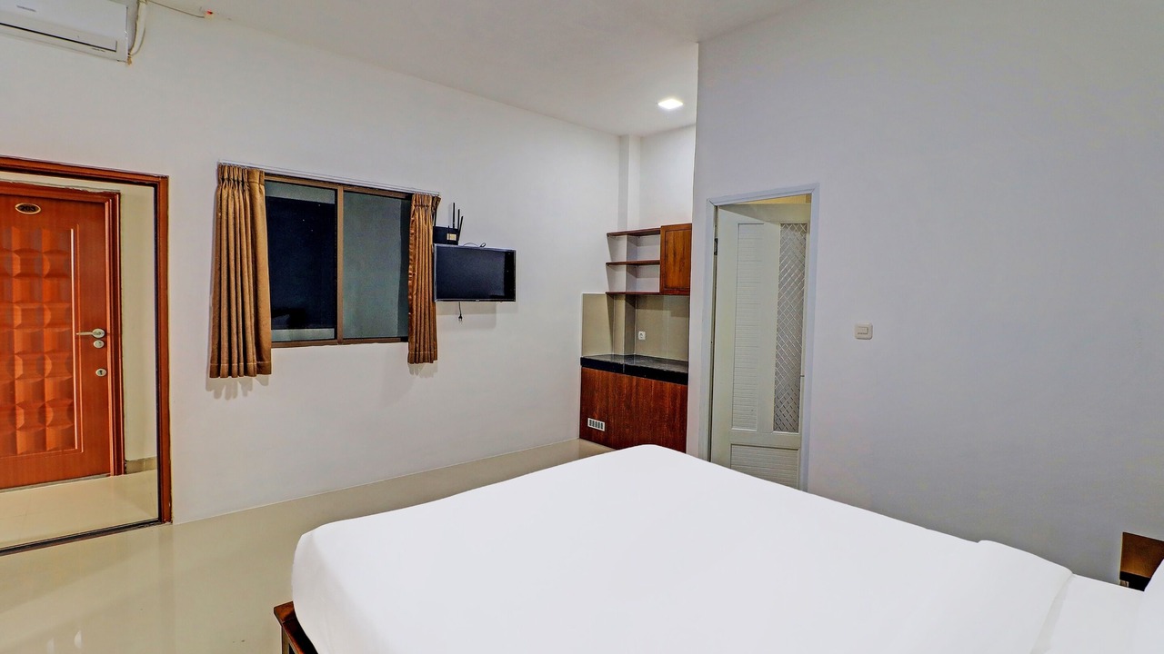 Photo of Bedroom in By Pass Ngurah Rai