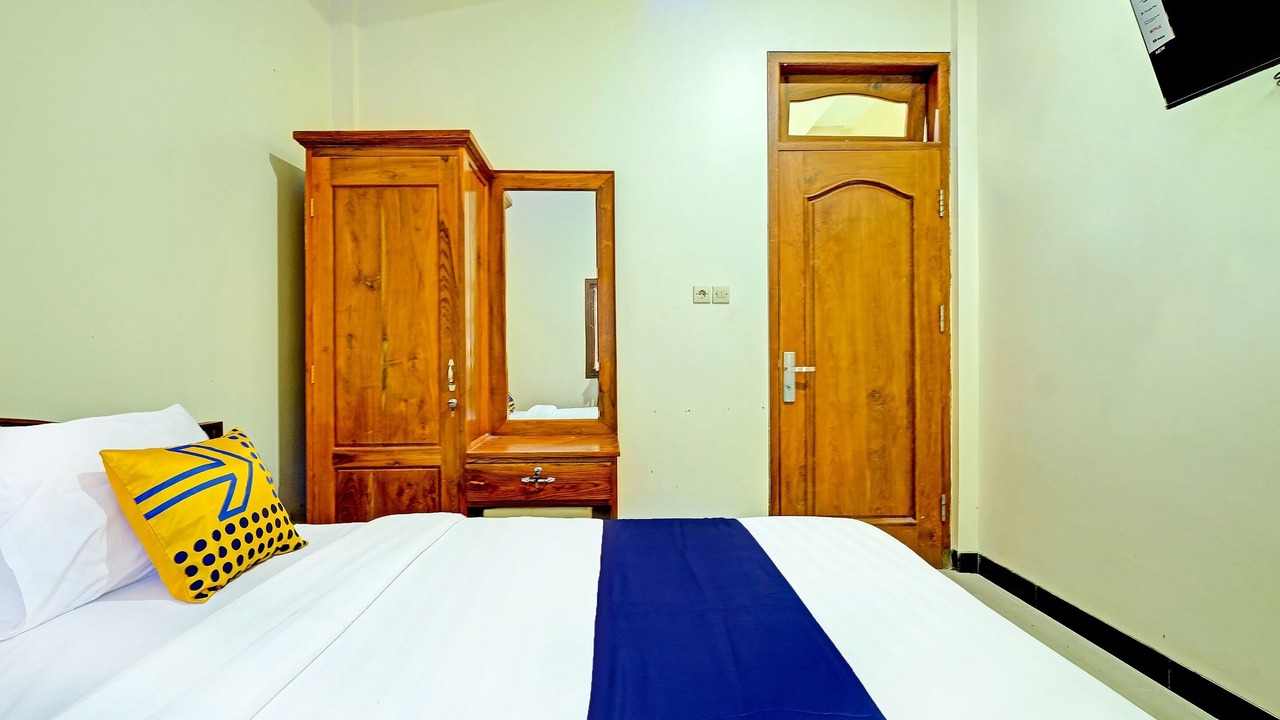 Photo of Bedroom in Bulukerto