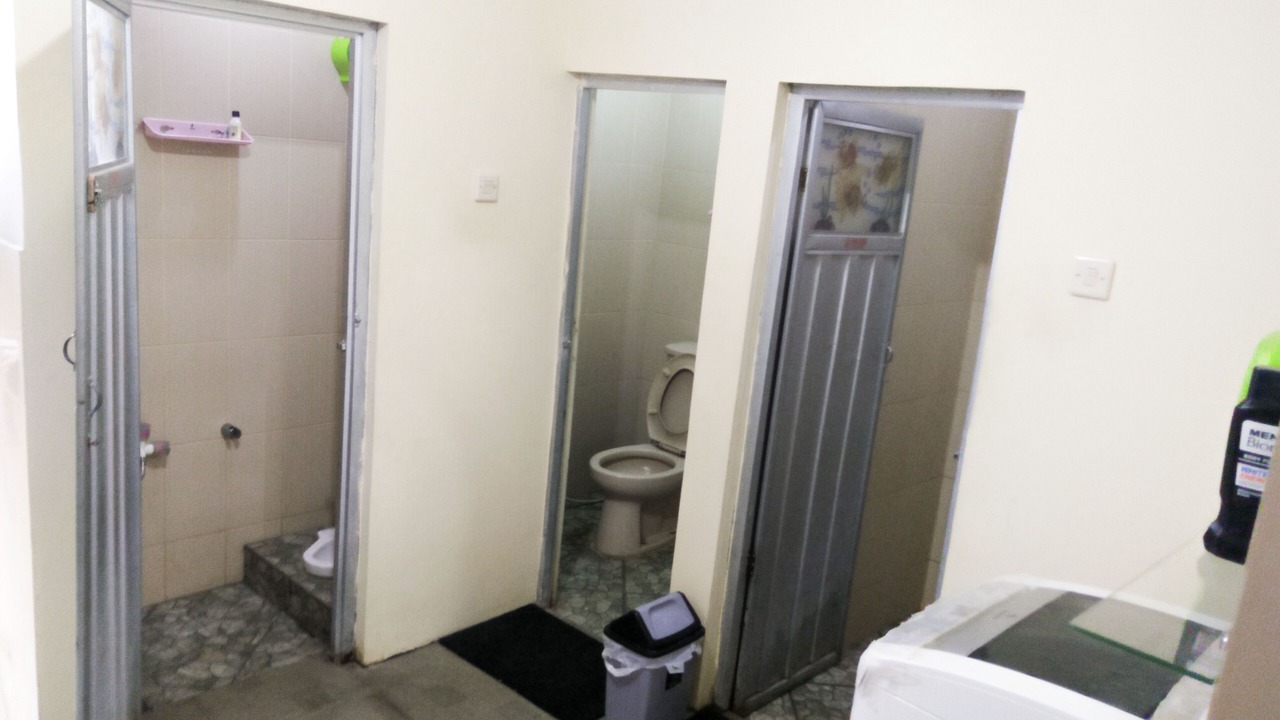 Photo of Bathroom in Central Yogyakarta