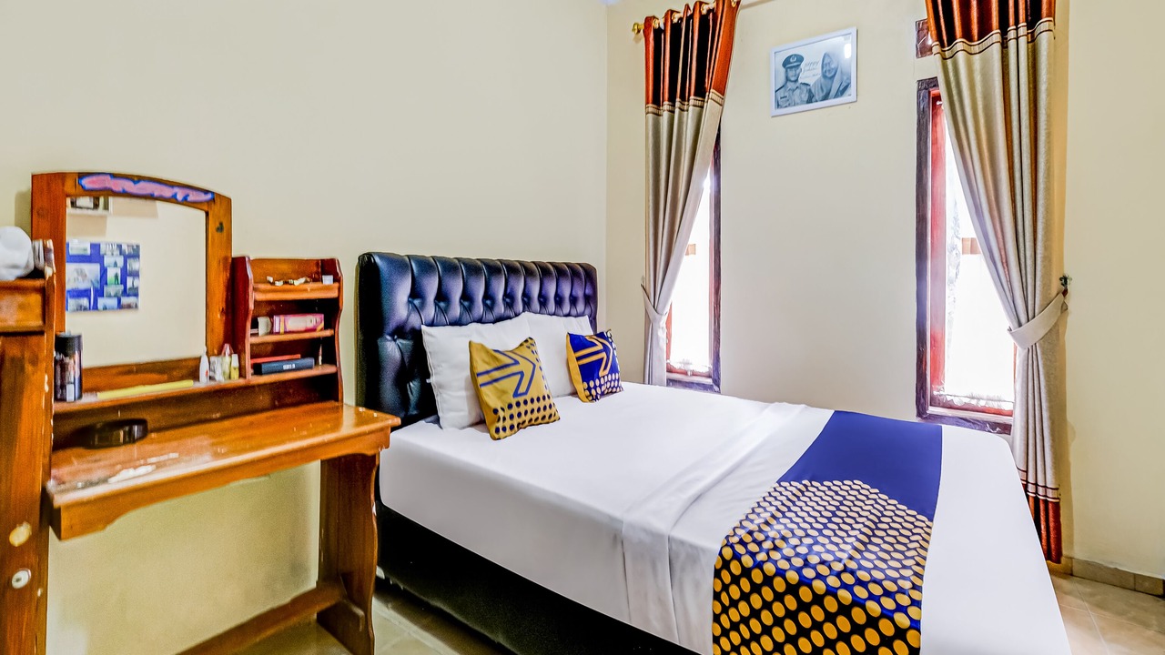 Photo of Bedroom in Cisayong