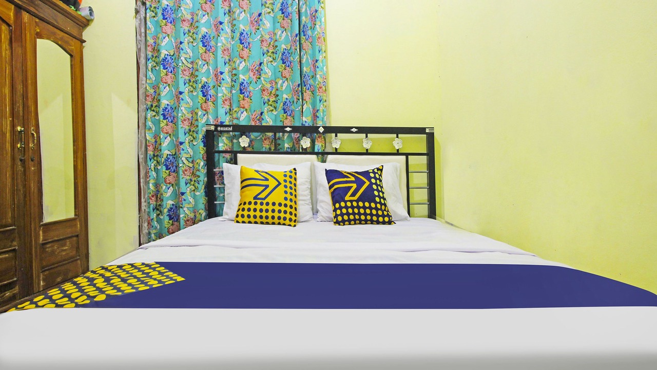 Photo of Bedroom in Karamat Wangi