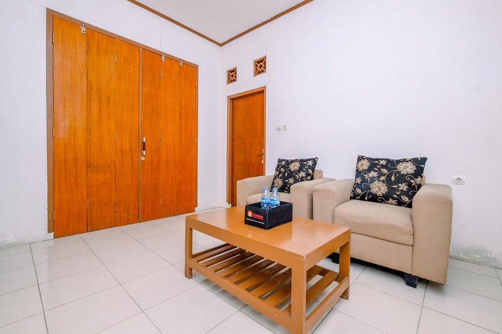 Photo of Livingroom in Caringin