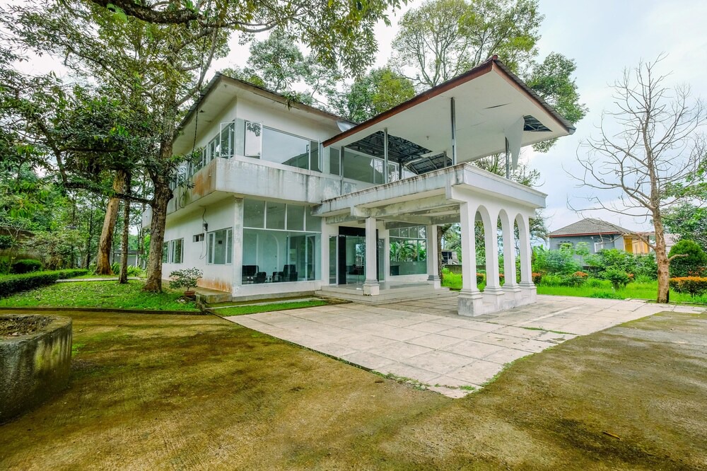 Photo of Outdoor in Caringin