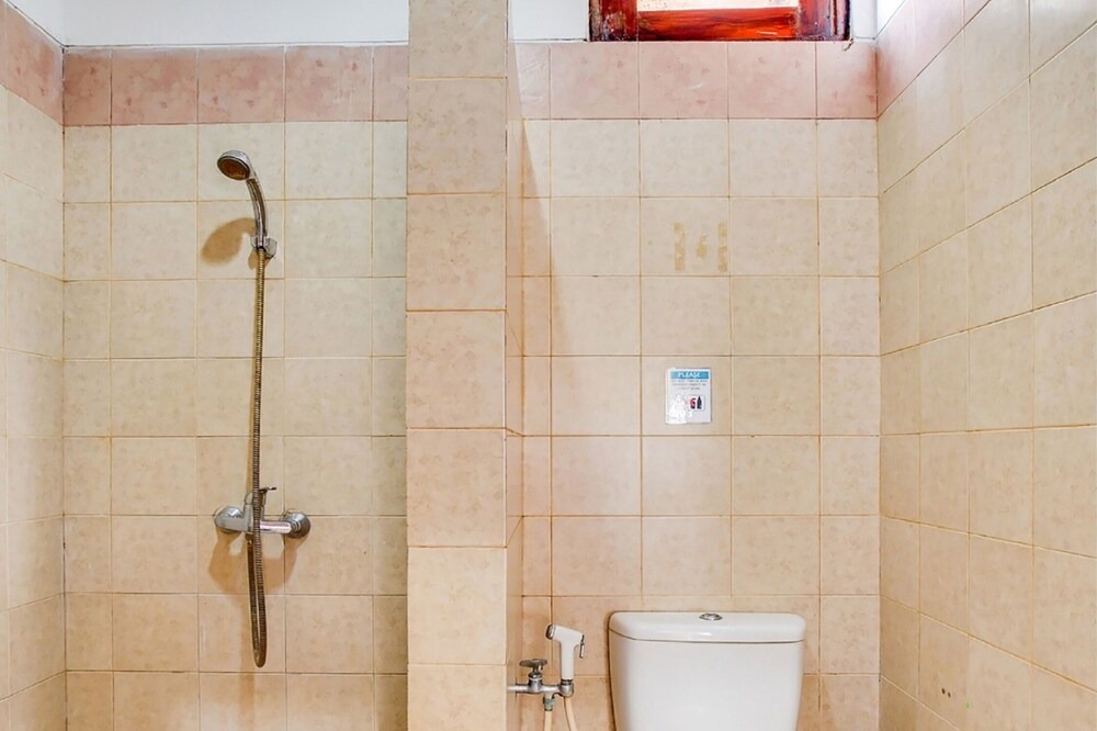 Photo of Bathroom in Cipanas