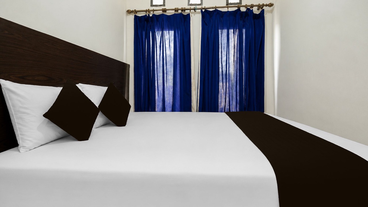 Photo of Bedroom in Biringkanya