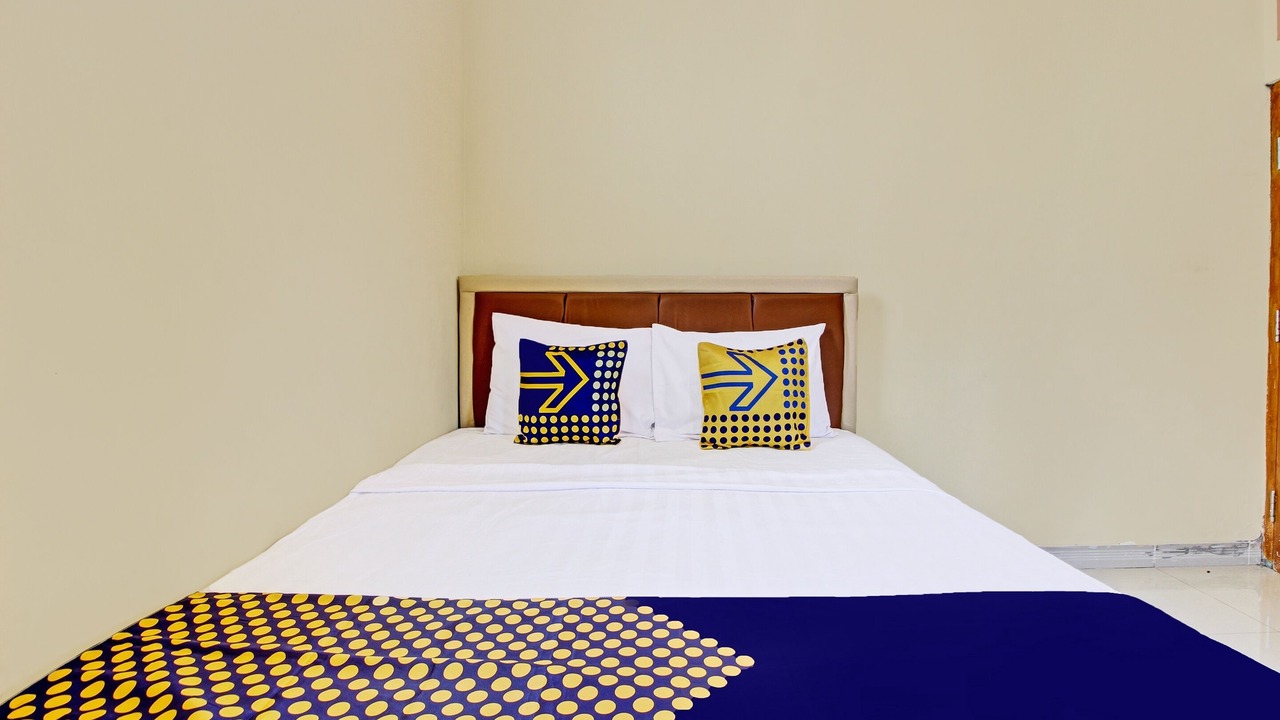 Photo of Bedroom in Temon