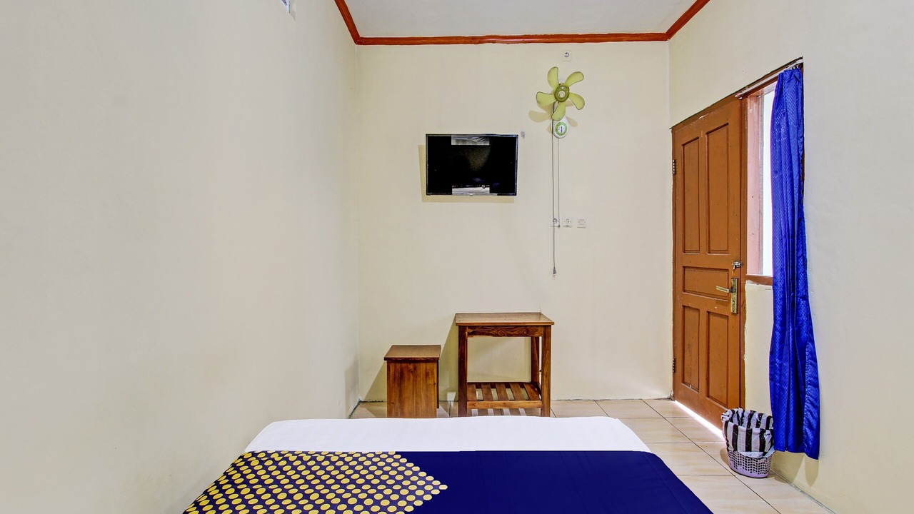 Photo of Bedroom in Temon