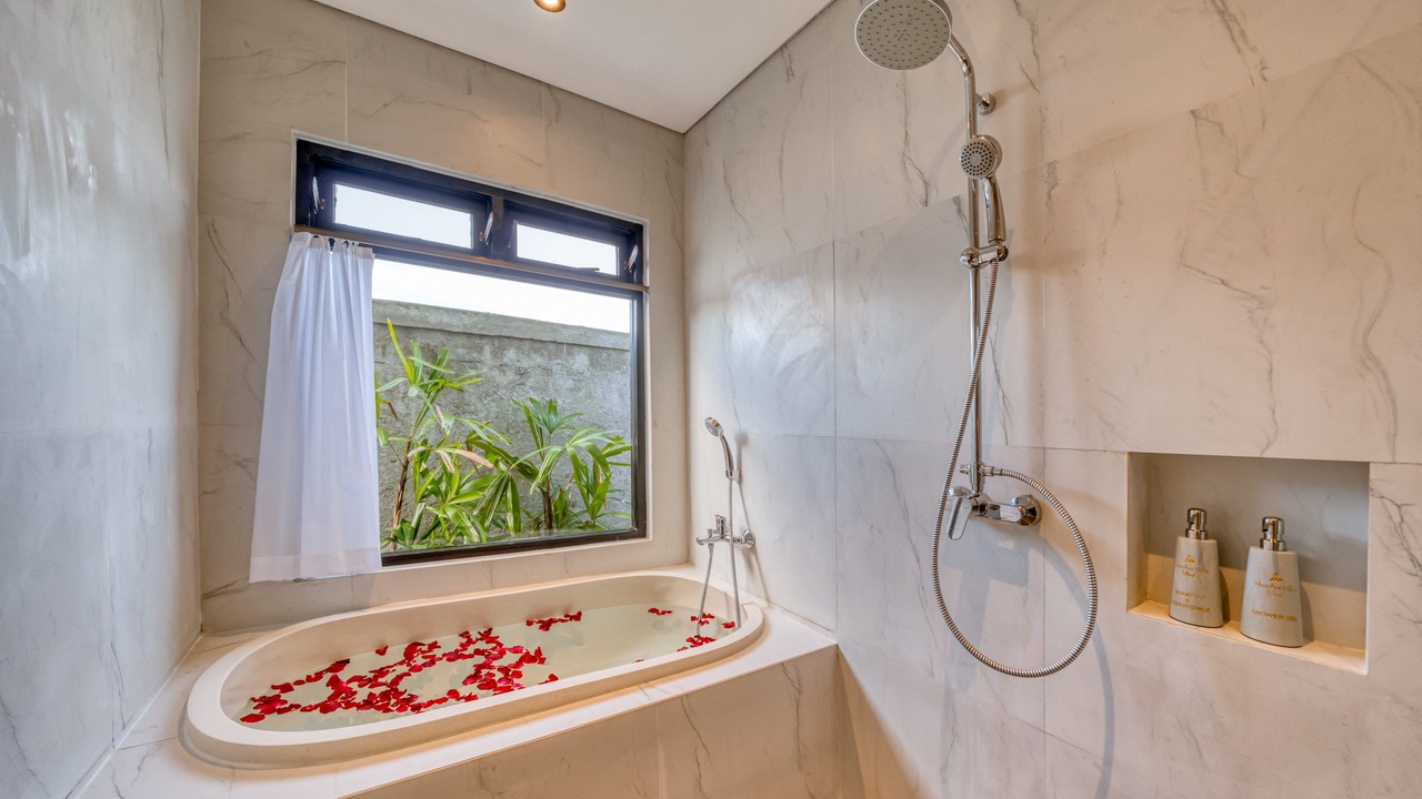 Photo of Bathroom in Kemenuh