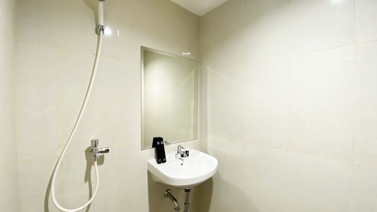 Photo of Bathroom in Duren Sawit