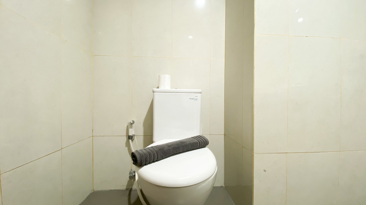 Photo of Bathroom in Duren Sawit