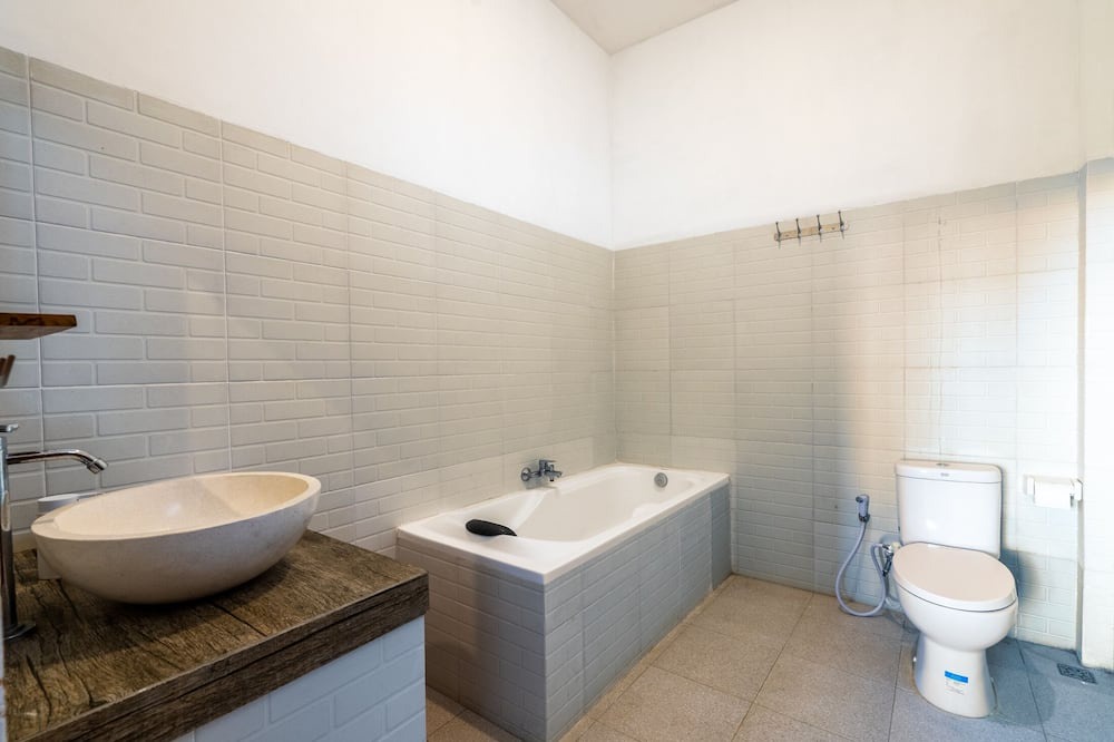 Photo of Bathroom in Saba