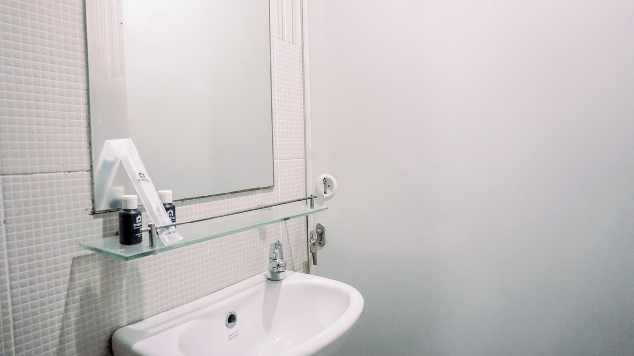 Photo of Bathroom in Kebon Jeruk