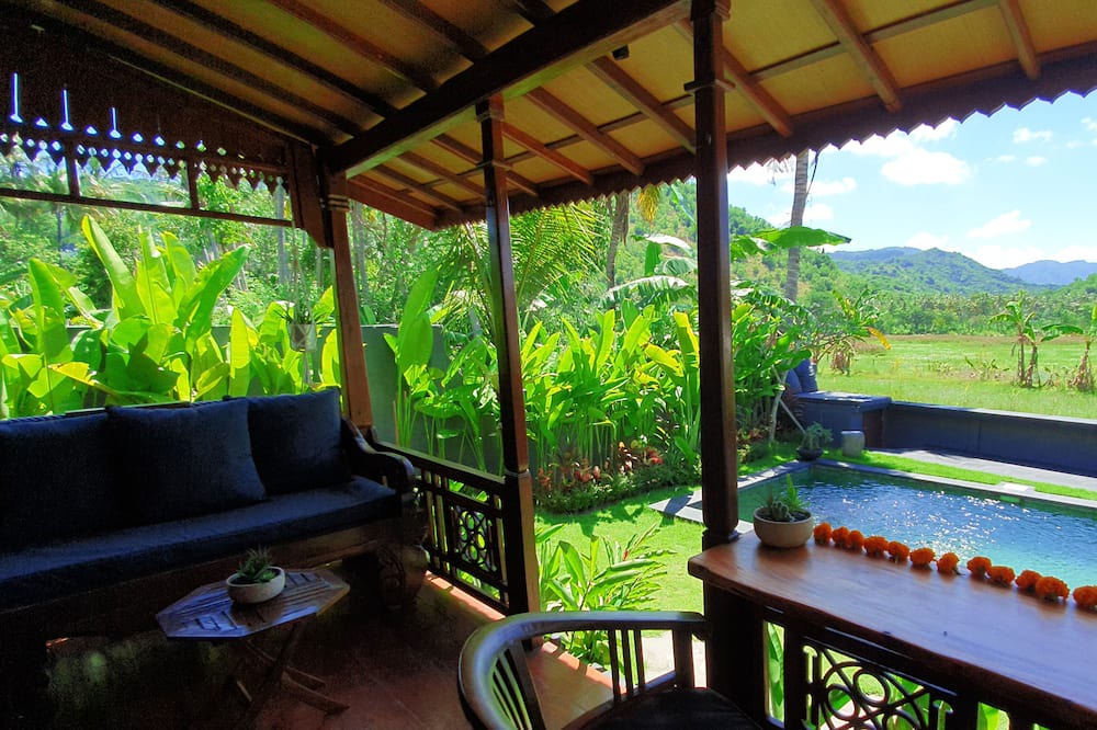 Photo of Patio Balcony in Tumbu Village