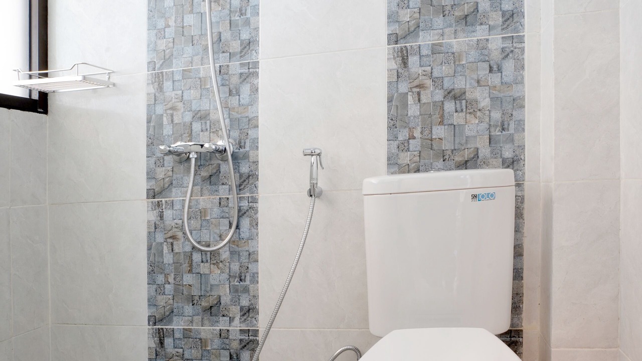 Photo of Bathroom in Kebon Jeruk