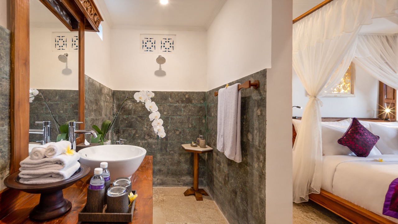 Photo of Bathroom in Saba
