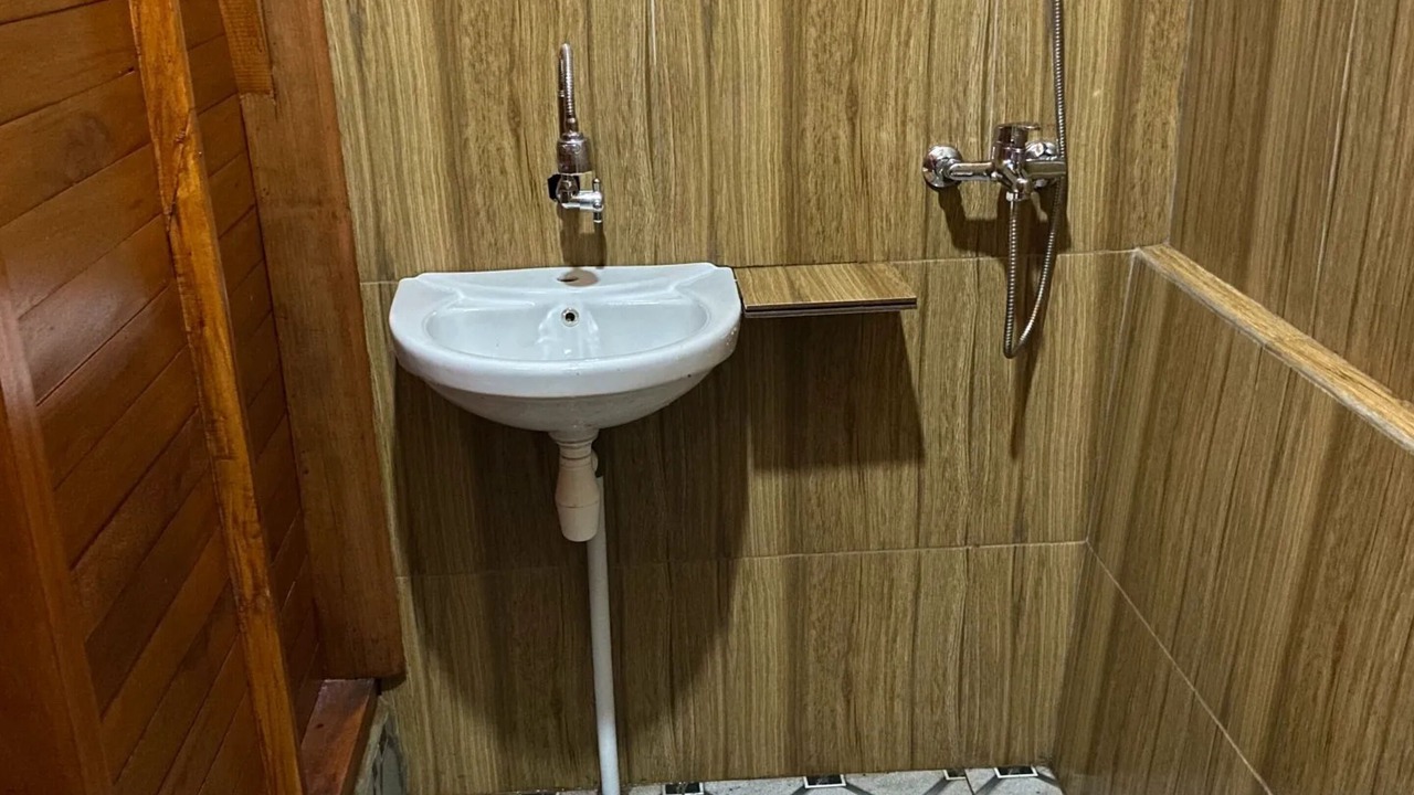 Photo of Bathroom in Songan