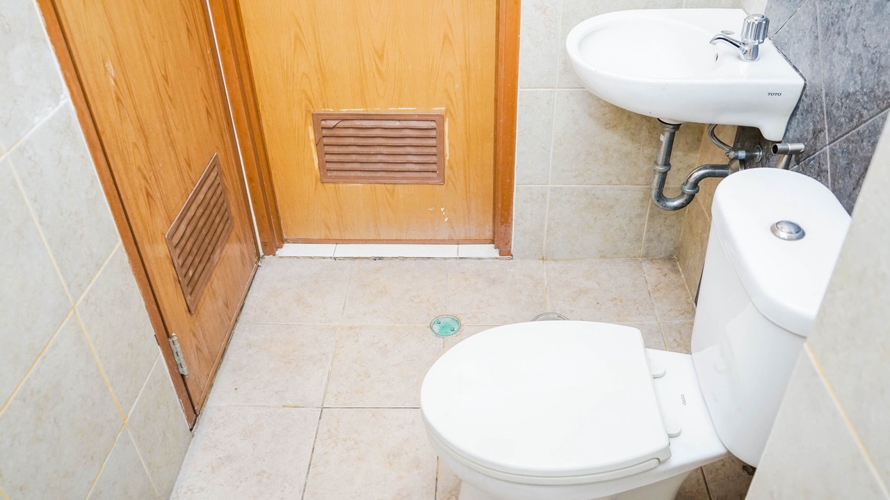 Photo of Bathroom in Panunggangan Utara