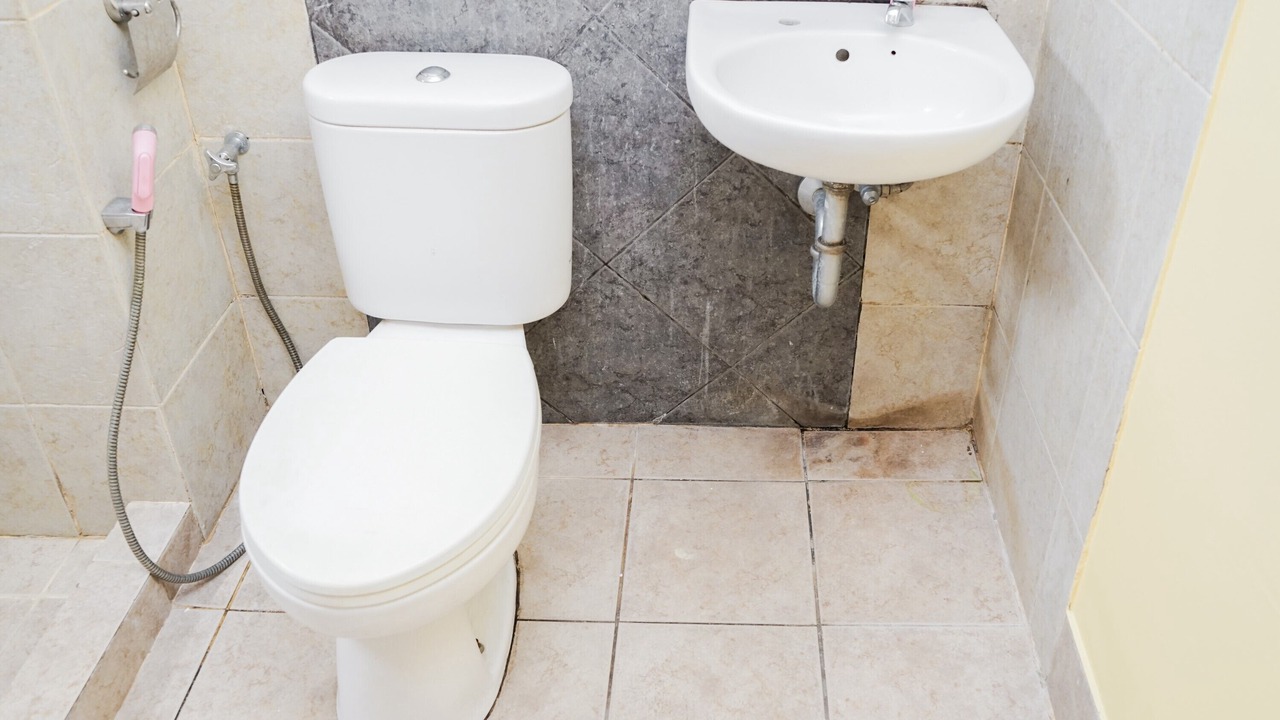 Photo of Bathroom in Panunggangan Utara